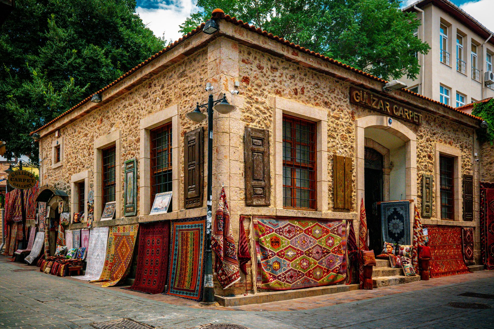 Esenler Oto Yerel İşletme fotoğrafı 1